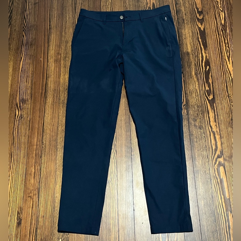 Men’s Lululemon Commission Pants size: 34 x 32